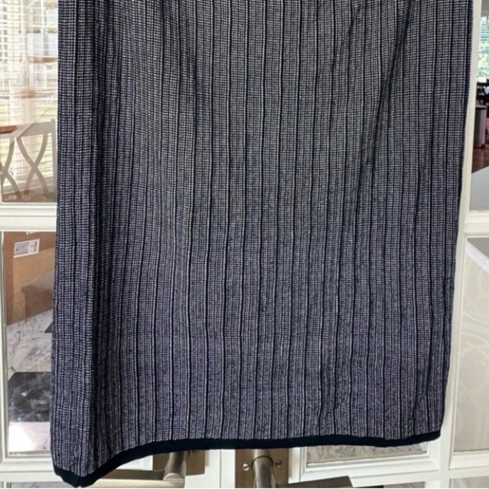 Banana Republic Midi Pull On Ribbed Pencil Column Skirt XL Navy Classic NWT - Picture 9 of 9